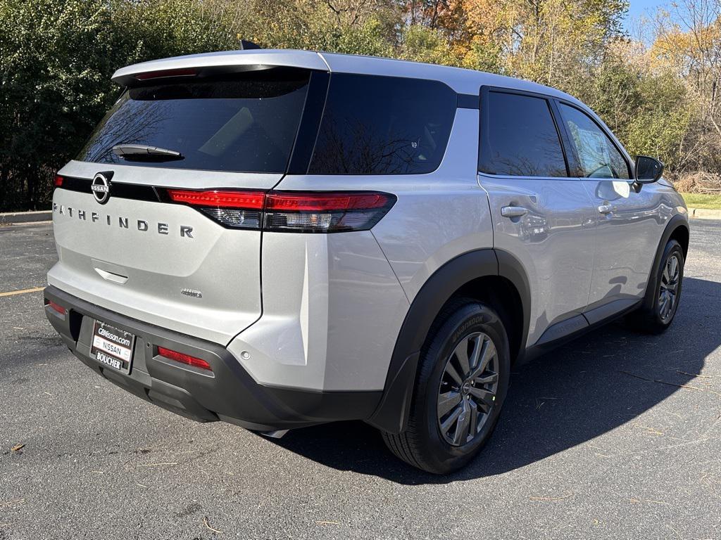 new 2025 Nissan Pathfinder car, priced at $31,832