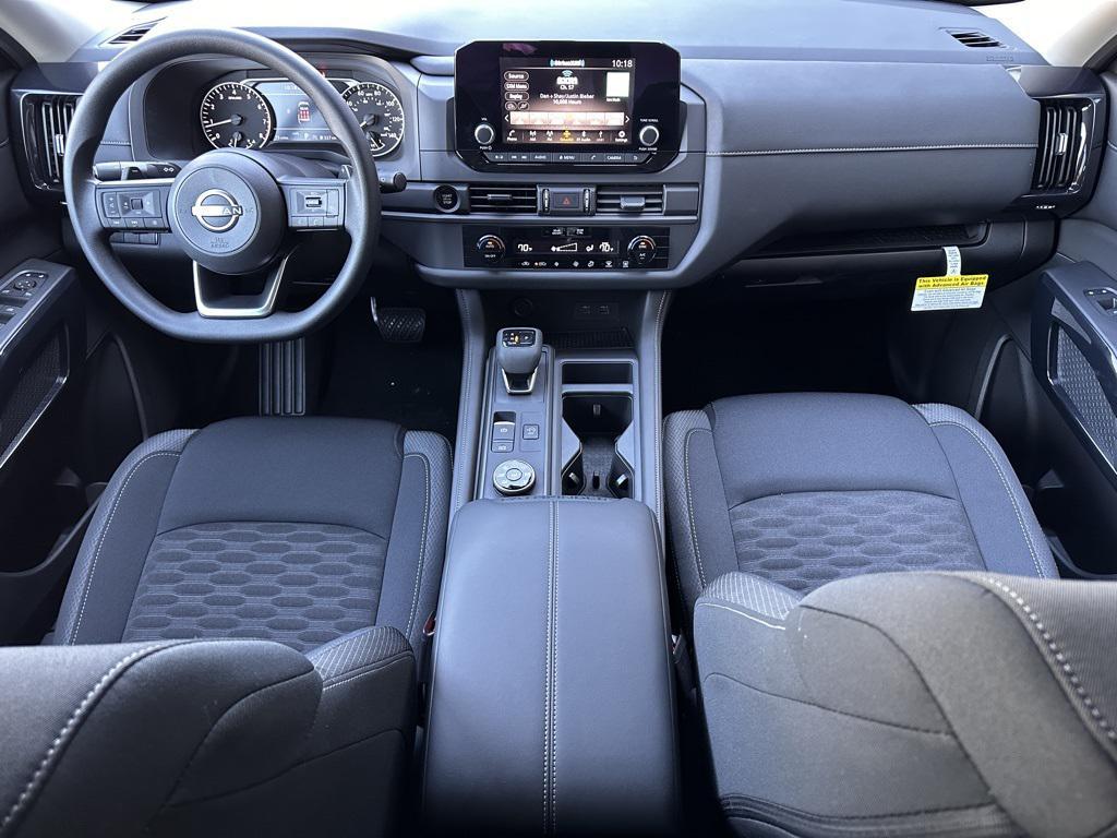 new 2025 Nissan Pathfinder car, priced at $31,832