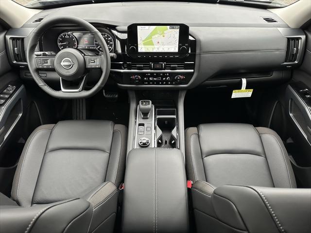 new 2025 Nissan Pathfinder car, priced at $44,114