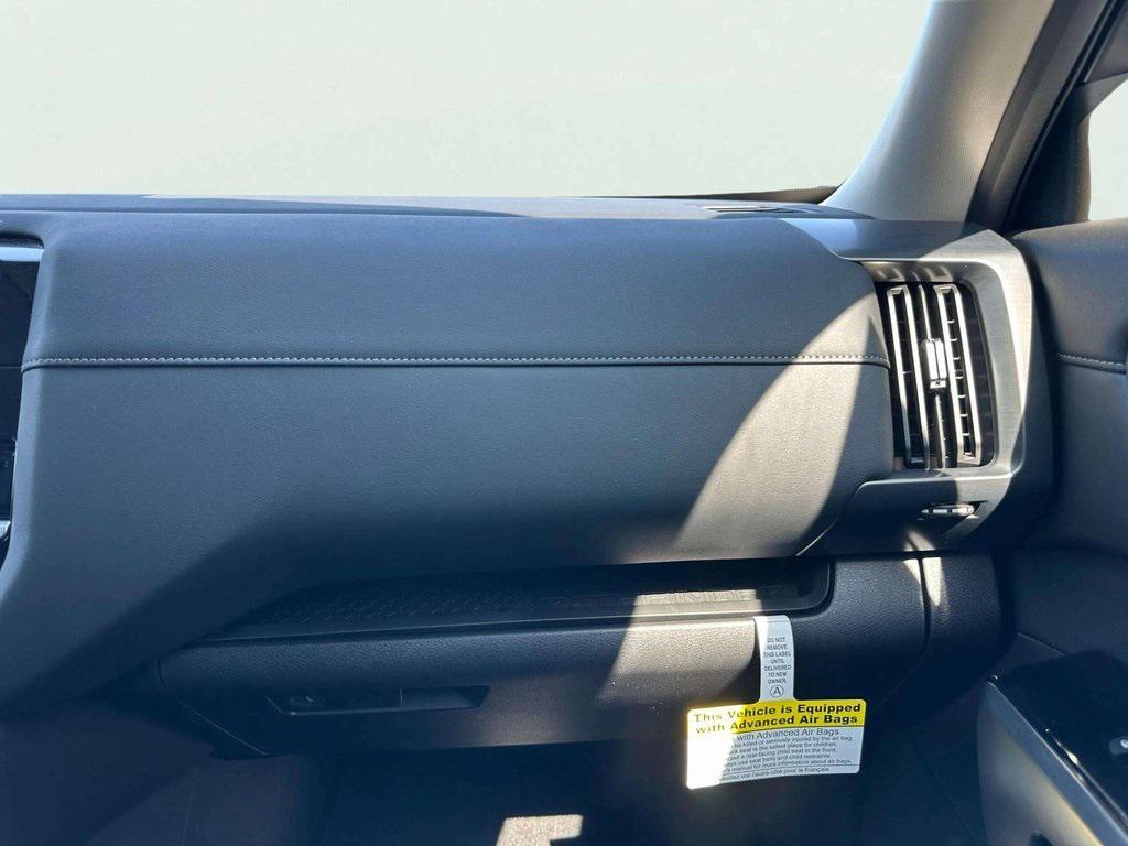 new 2025 Nissan Pathfinder car, priced at $42,439