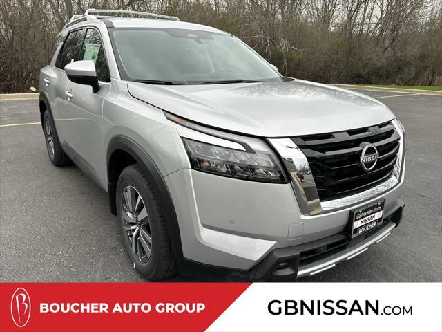 new 2025 Nissan Pathfinder car, priced at $44,014
