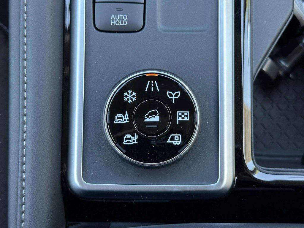 new 2025 Nissan Pathfinder car, priced at $42,439