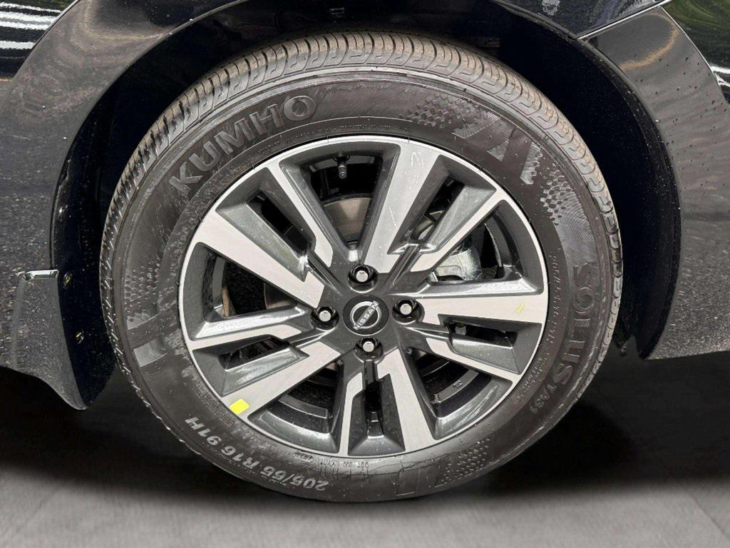 new 2025 Nissan Versa car, priced at $19,787