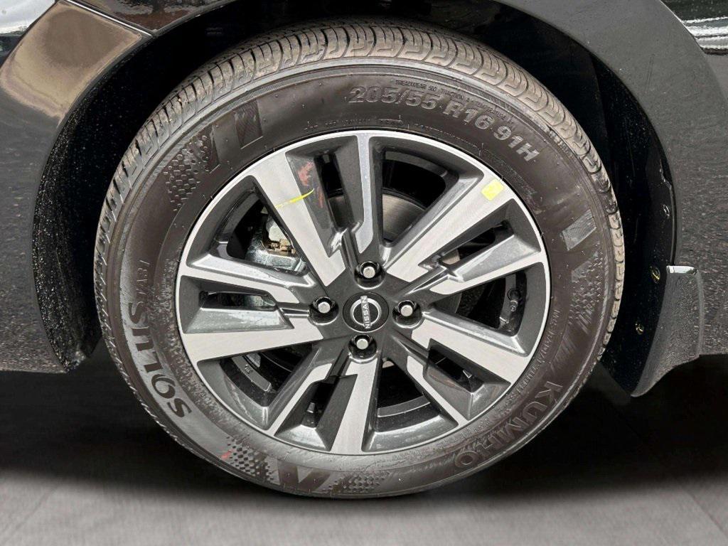 new 2025 Nissan Versa car, priced at $19,787