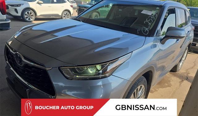 used 2022 Toyota Highlander Hybrid car, priced at $49,995