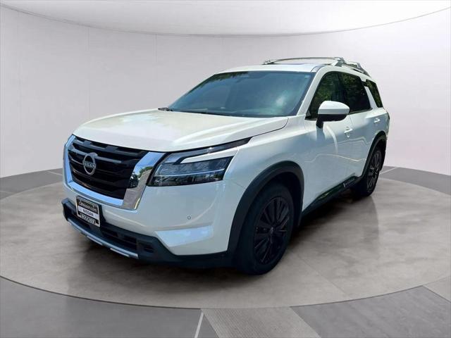 new 2024 Nissan Pathfinder car, priced at $46,995