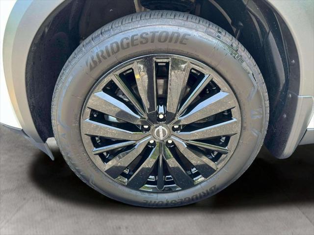 new 2024 Nissan Pathfinder car, priced at $46,995