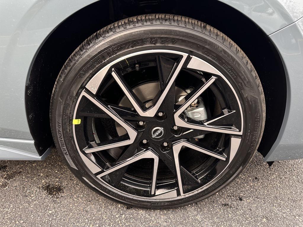 new 2025 Nissan Sentra car, priced at $25,911