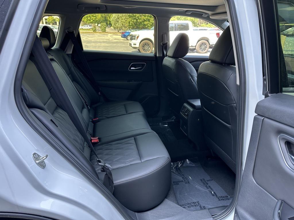 new 2025 Nissan Rogue car, priced at $39,328