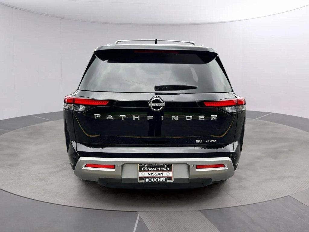 new 2025 Nissan Pathfinder car, priced at $37,292