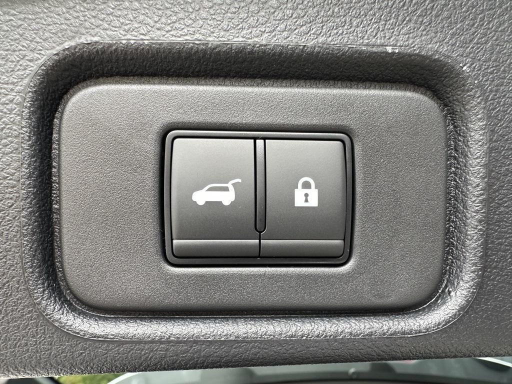 new 2025 Nissan Pathfinder car, priced at $41,549
