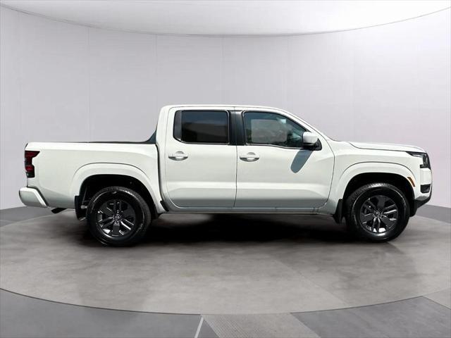 new 2025 Nissan Frontier car, priced at $35,534