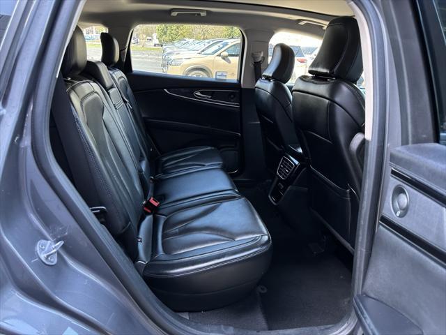 used 2022 Lincoln Nautilus car, priced at $36,995