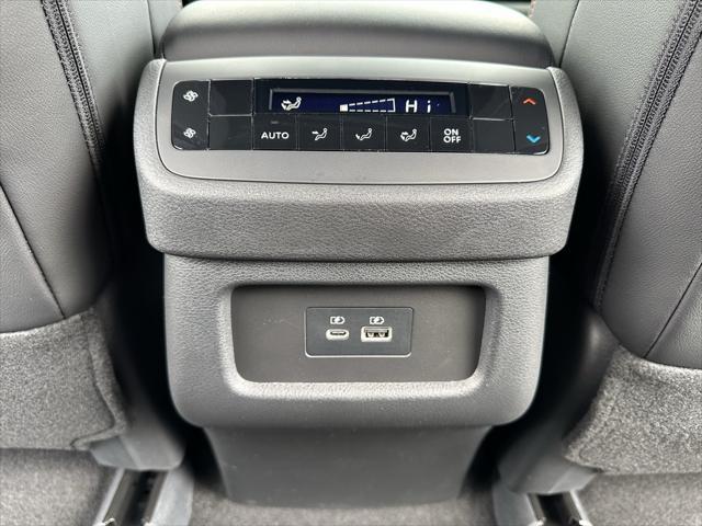 new 2025 Nissan Pathfinder car, priced at $44,401
