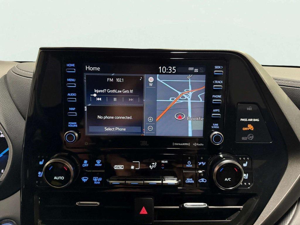 used 2022 Toyota Highlander Hybrid car, priced at $45,995