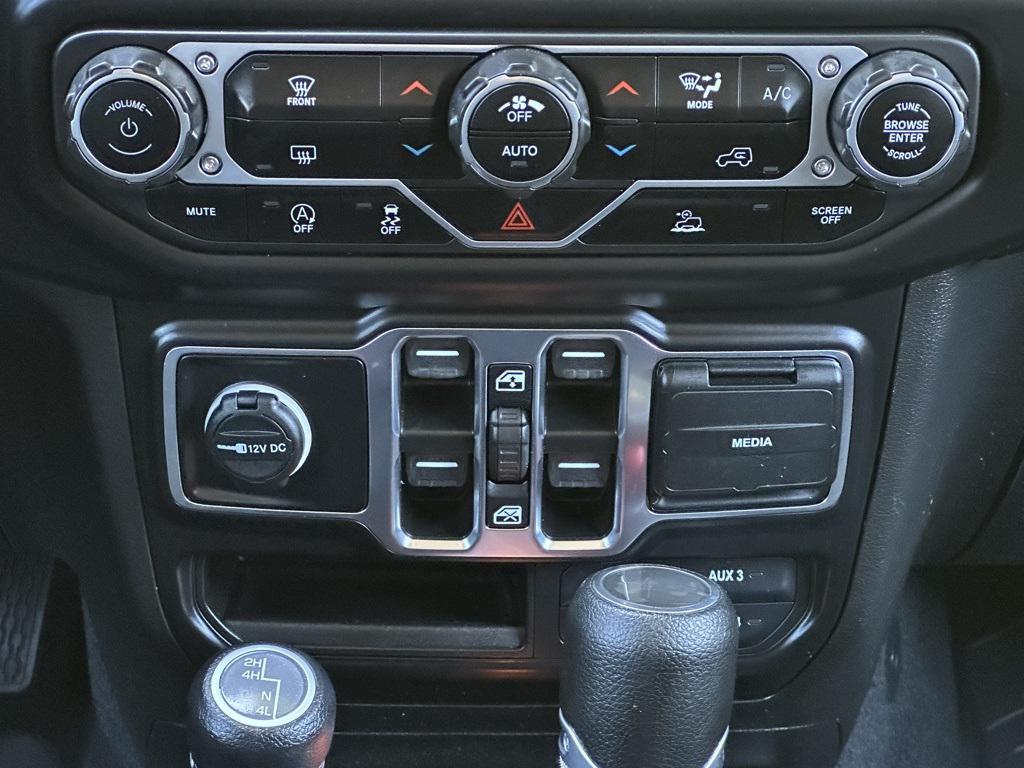 used 2022 Jeep Wrangler car, priced at $33,395