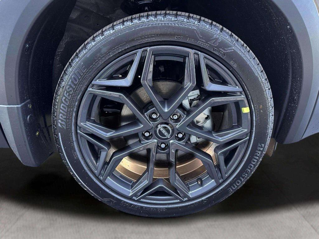 new 2026 Nissan Kicks car, priced at $31,601