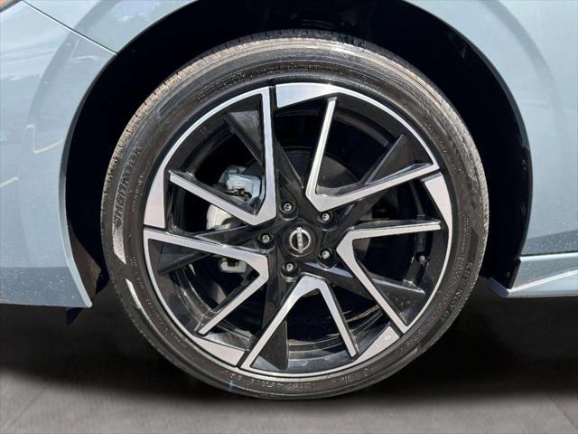 new 2025 Nissan Sentra car, priced at $27,562