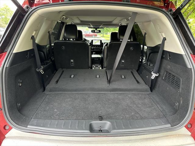 used 2022 Nissan Pathfinder car, priced at $29,998