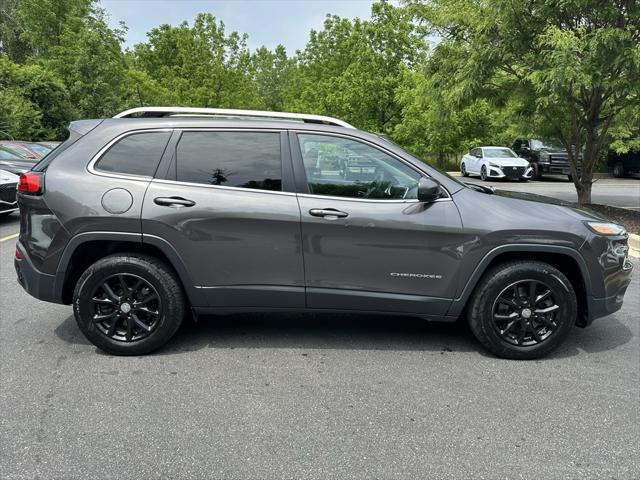 used 2018 Jeep Cherokee car, priced at $13,895