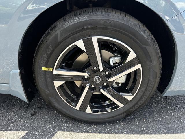 new 2025 Nissan Sentra car, priced at $23,585
