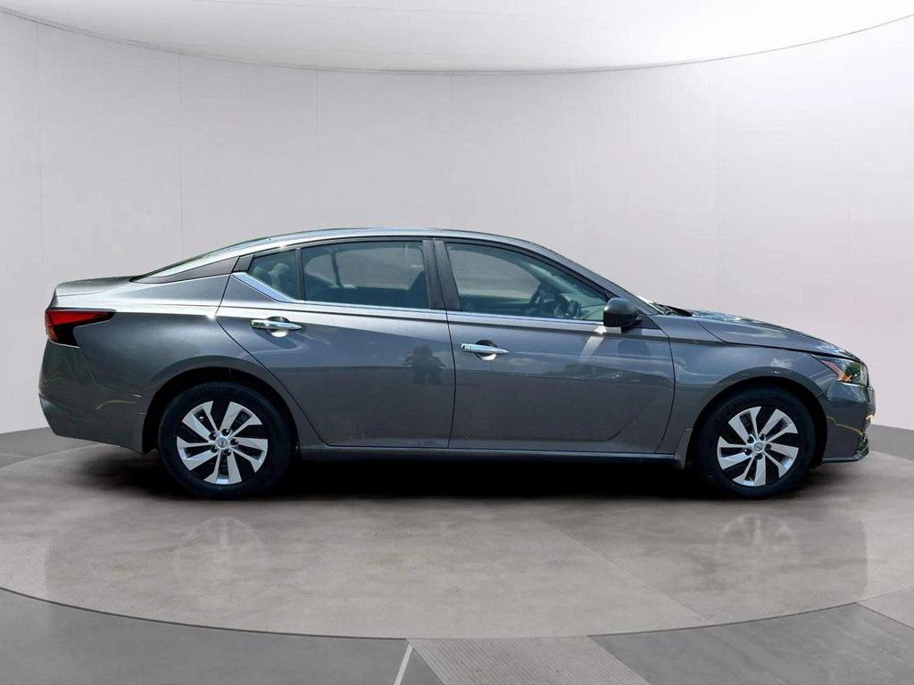 new 2025 Nissan Altima car, priced at $26,196