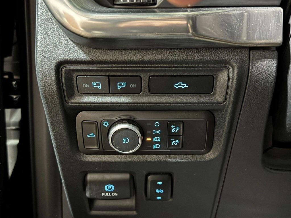 used 2021 Ford F-150 car, priced at $30,995