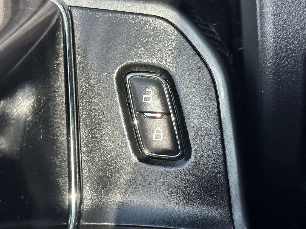 used 2022 Ford F-150 car, priced at $38,495