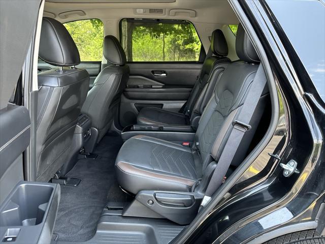 used 2024 Nissan Pathfinder car, priced at $45,795