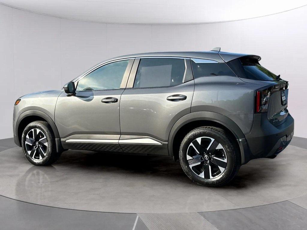 new 2025 Nissan Kicks car, priced at $25,258