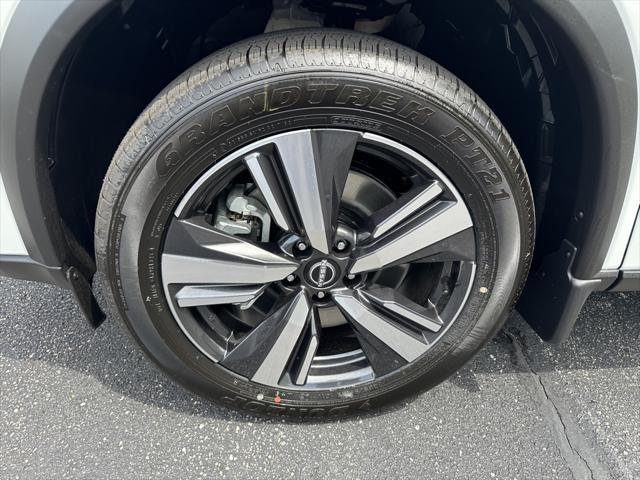 new 2025 Nissan Rogue car, priced at $42,639