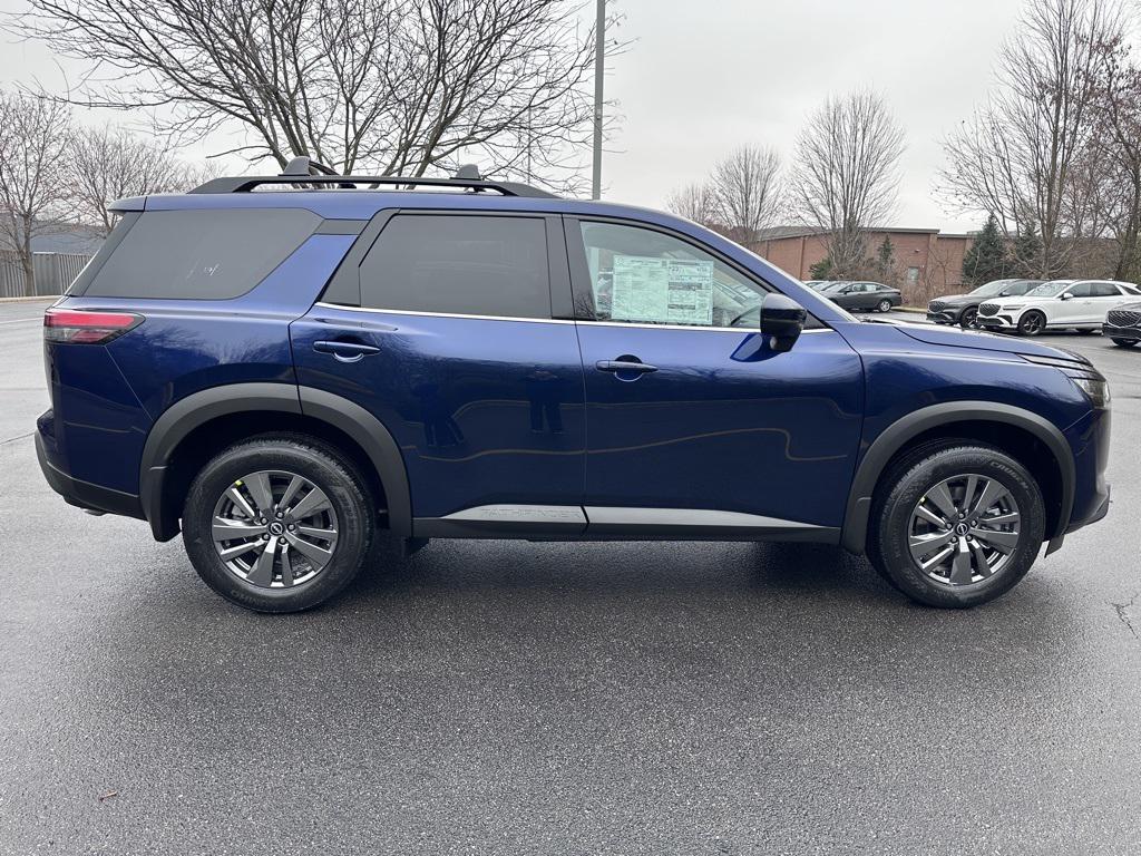 new 2025 Nissan Pathfinder car, priced at $35,381