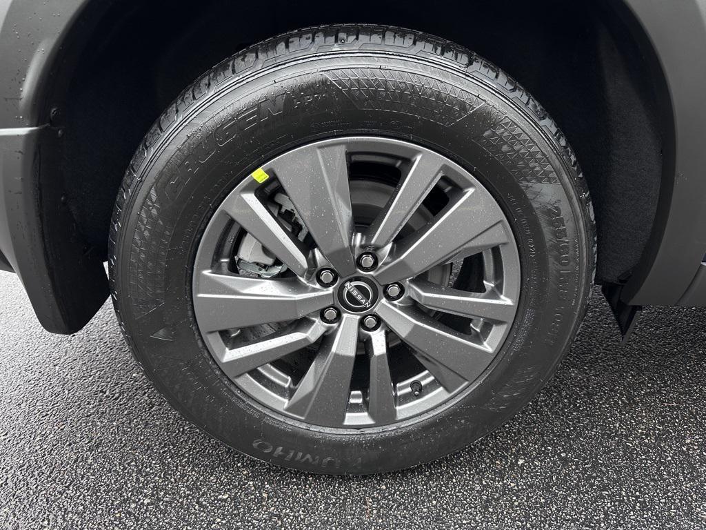 new 2025 Nissan Pathfinder car, priced at $35,381