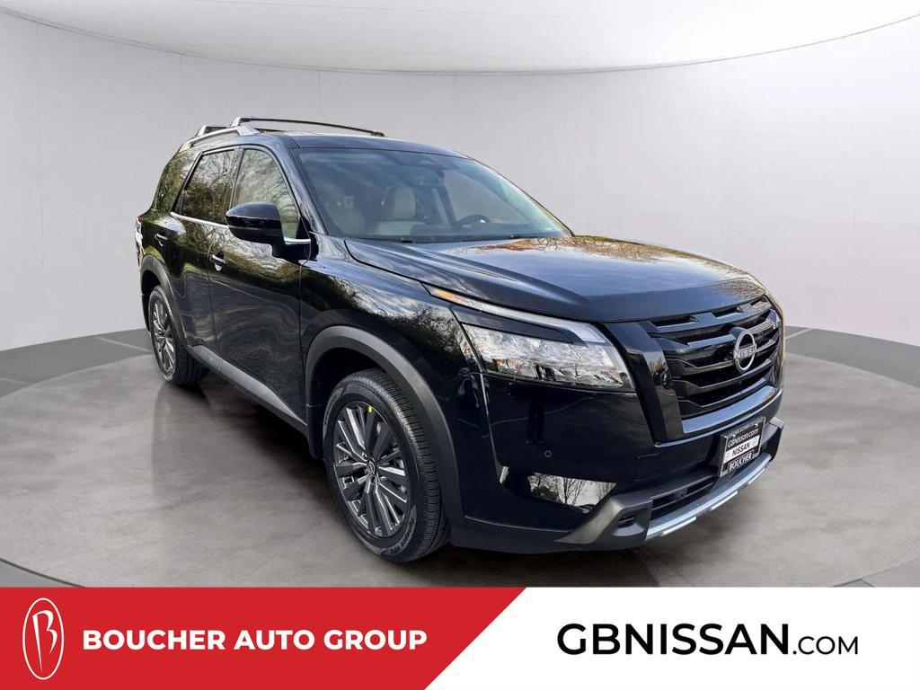 new 2025 Nissan Pathfinder car, priced at $40,896