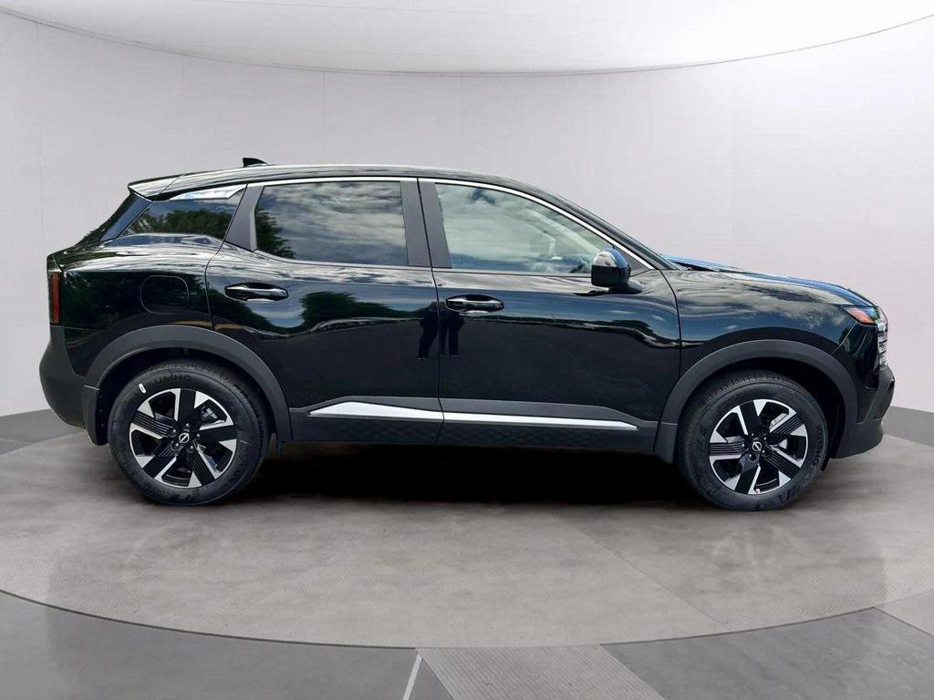 new 2025 Nissan Kicks car, priced at $27,716