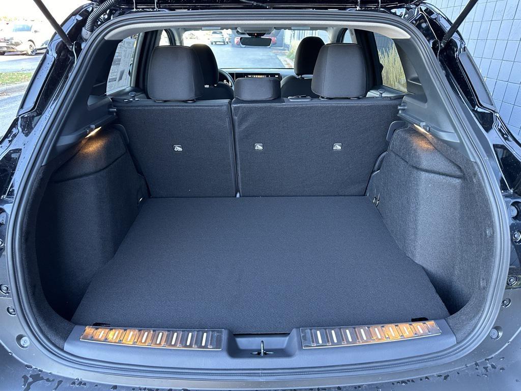 new 2025 Nissan Kicks car, priced at $27,716