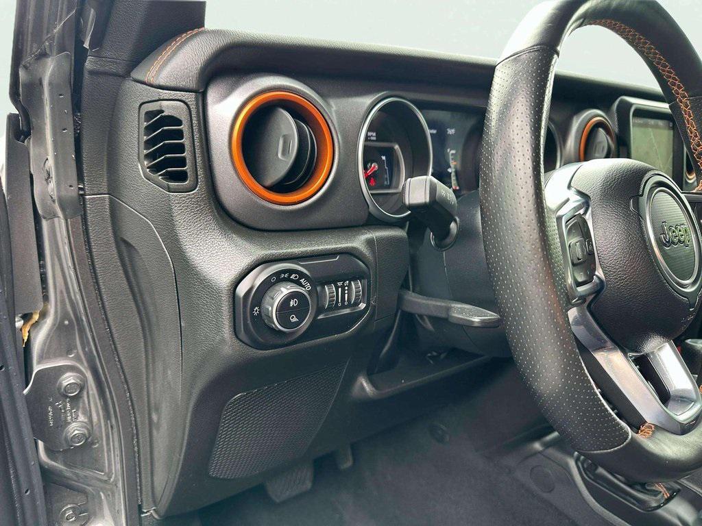 used 2022 Jeep Gladiator car, priced at $41,495