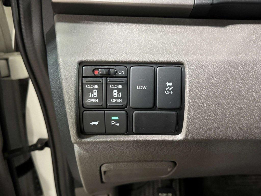 used 2016 Honda Odyssey car, priced at $17,652