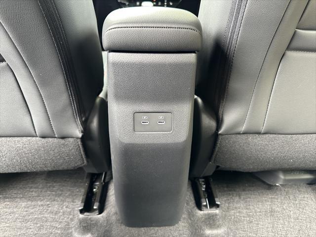new 2025 Nissan Kicks car, priced at $31,431