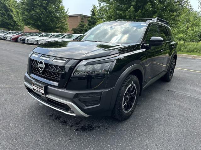 new 2025 Nissan Pathfinder car, priced at $43,527