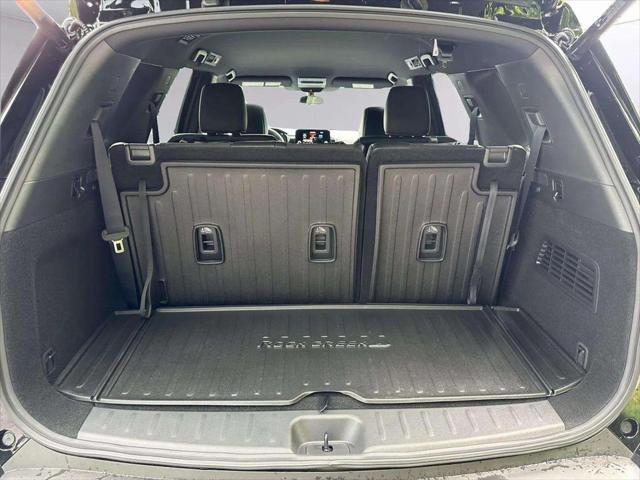 new 2025 Nissan Pathfinder car, priced at $43,088