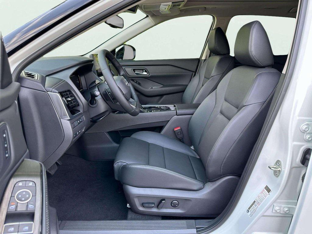 new 2025 Nissan Rogue car, priced at $40,059