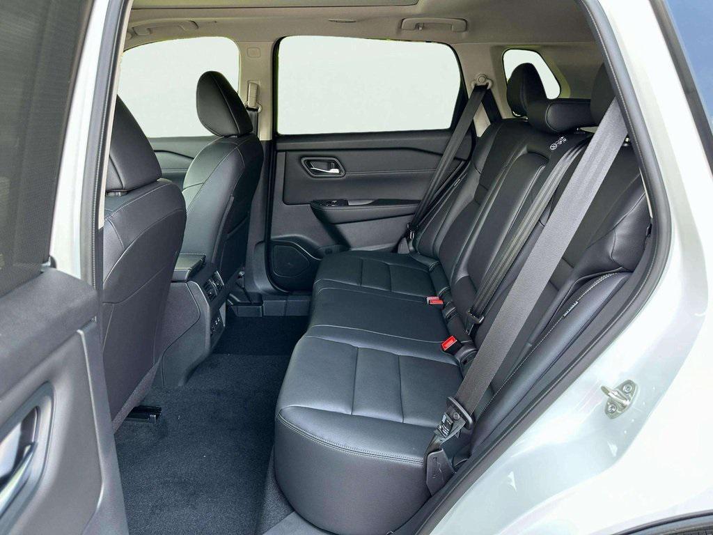 new 2025 Nissan Rogue car, priced at $40,059