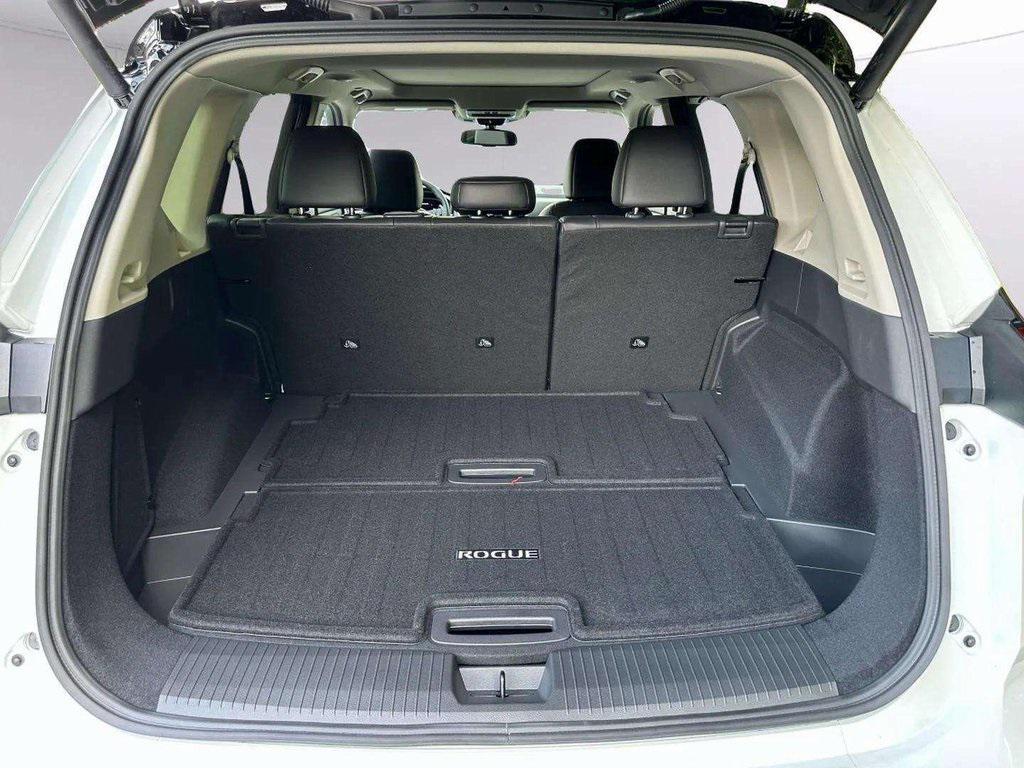 new 2025 Nissan Rogue car, priced at $40,059