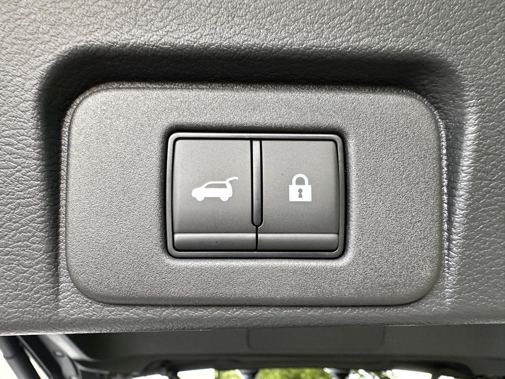 new 2025 Nissan Rogue car, priced at $40,059