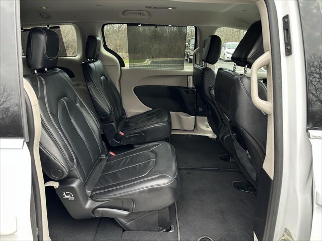 used 2022 Chrysler Pacifica car, priced at $29,595