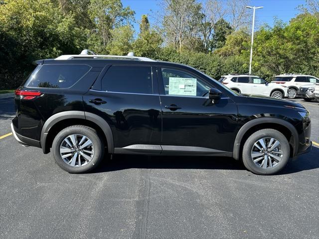 new 2024 Nissan Pathfinder car, priced at $37,992