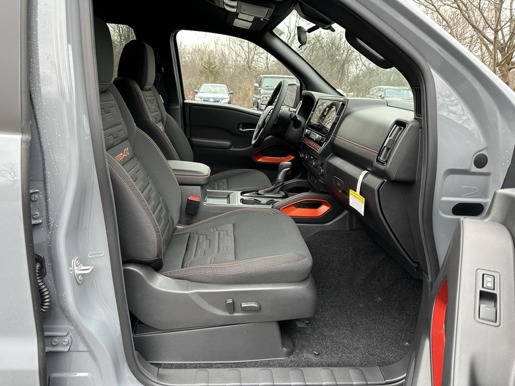 new 2025 Nissan Frontier car, priced at $39,948