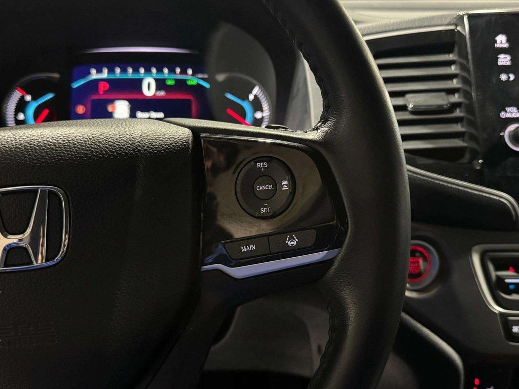 used 2022 Honda Pilot car, priced at $31,995