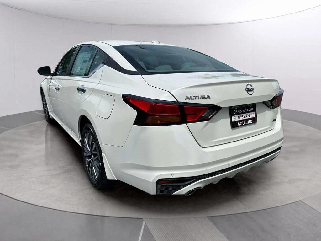 new 2025 Nissan Altima car, priced at $31,108